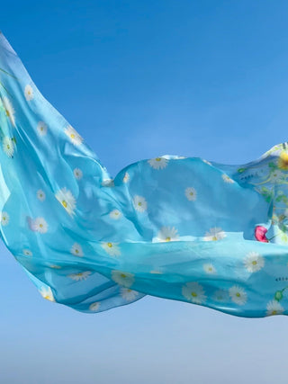 Silketørklæde, Daisy