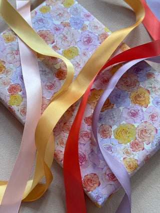 Gavepapir, 5 m, Rose Field