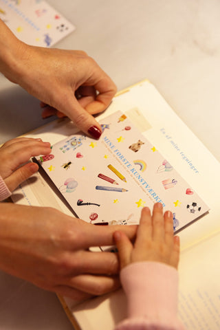 Sampak: Bogen om mig + Mine første kunstværker