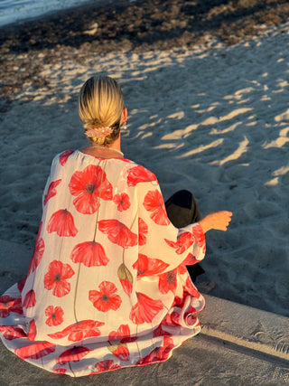 Lucca Kimono, Mohn